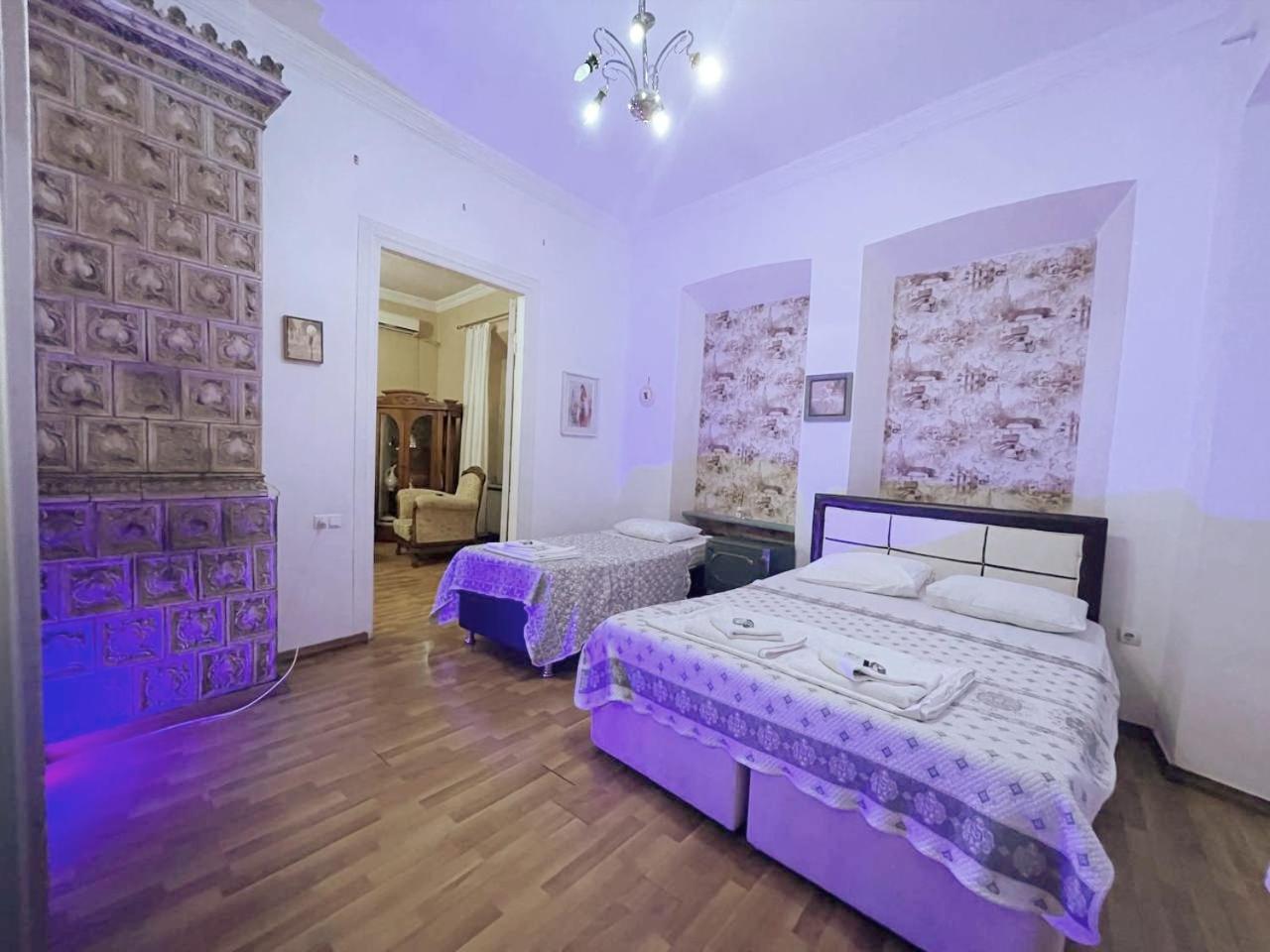 Hotel Wine O'Clock Tiflis Exterior foto